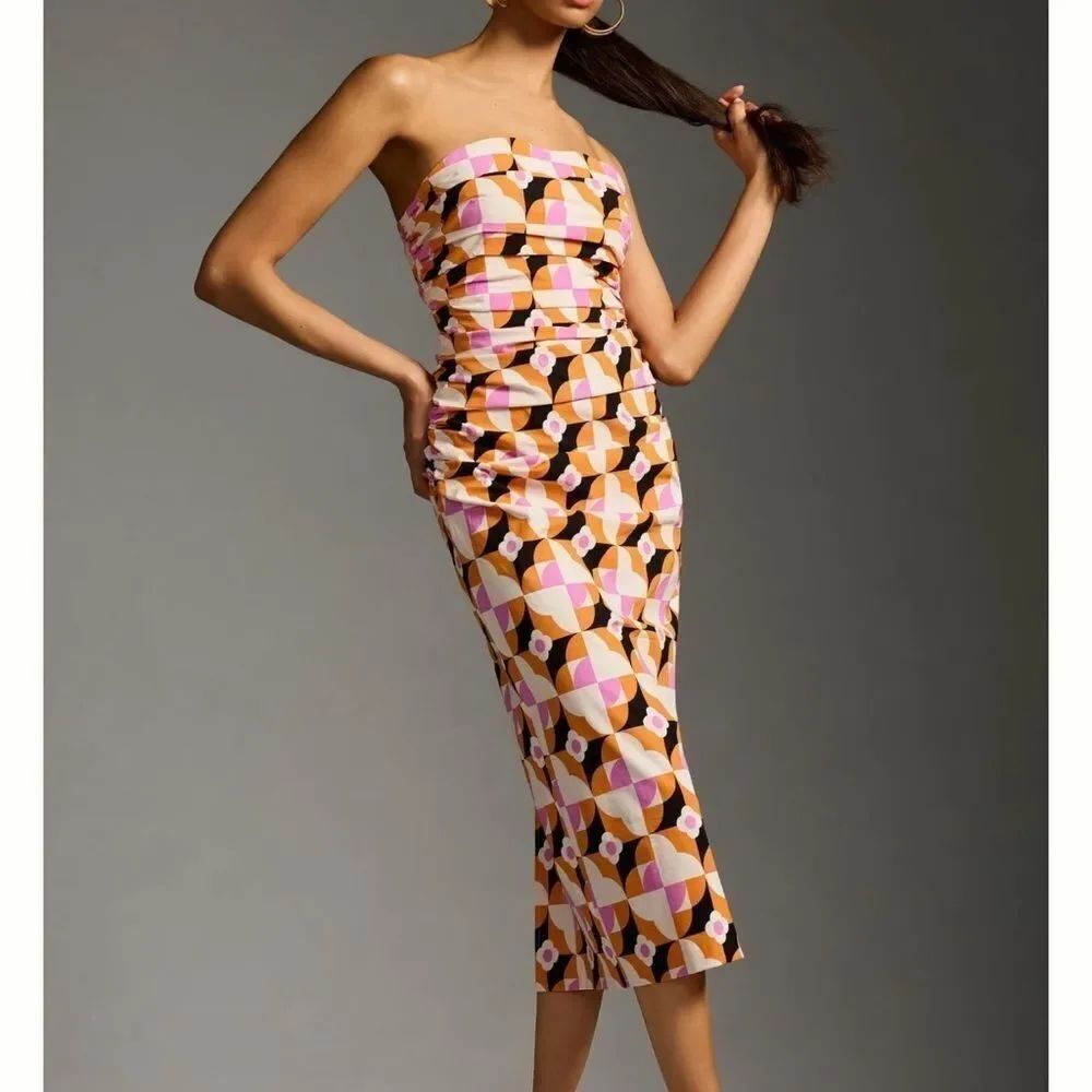 Anthropologie Printed Strapless Slim
Ruched Dress